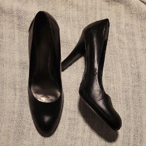 Nine West Classic Black Heels